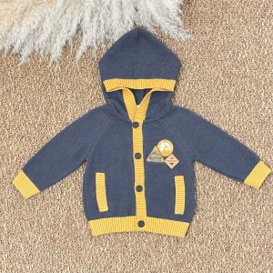 CARDIGAN CON CAPPUCCIO