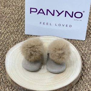 BALLERINA IN CAMOSCIO CON POMPON REMOVIBILE